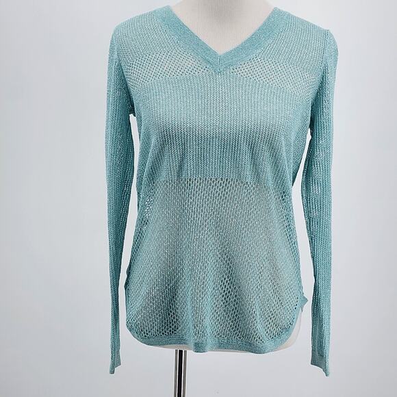 Tommy Bahama Blue Silver Metallic Sweater w/ cutout pattern  EUC Size M - Picture 1 of 8